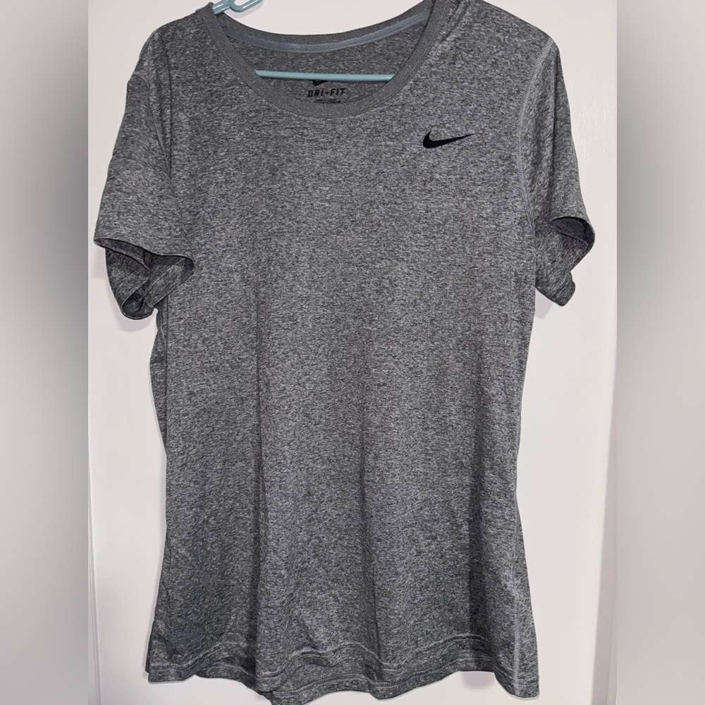 Nike Dri-Fit Top XL